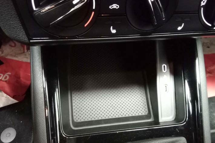 Grå Skoda Kamiq fra 2022