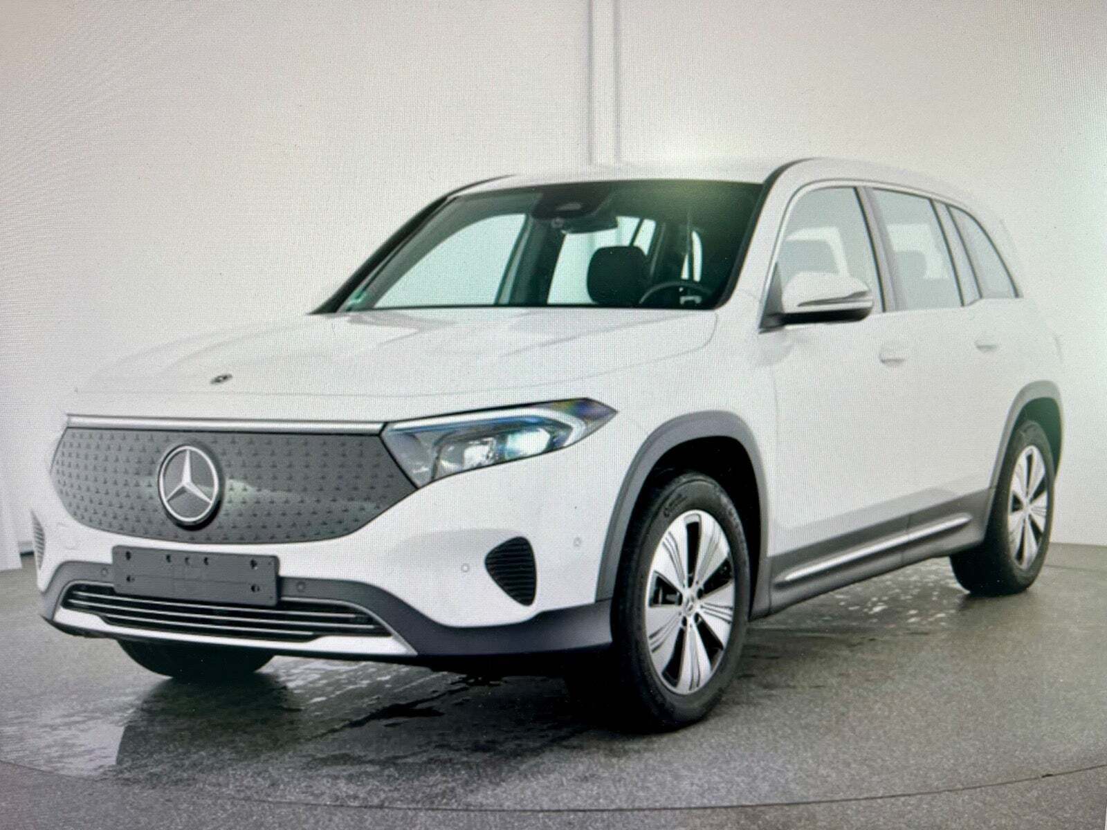 Mercedes EQB300 Progressive 4Matic