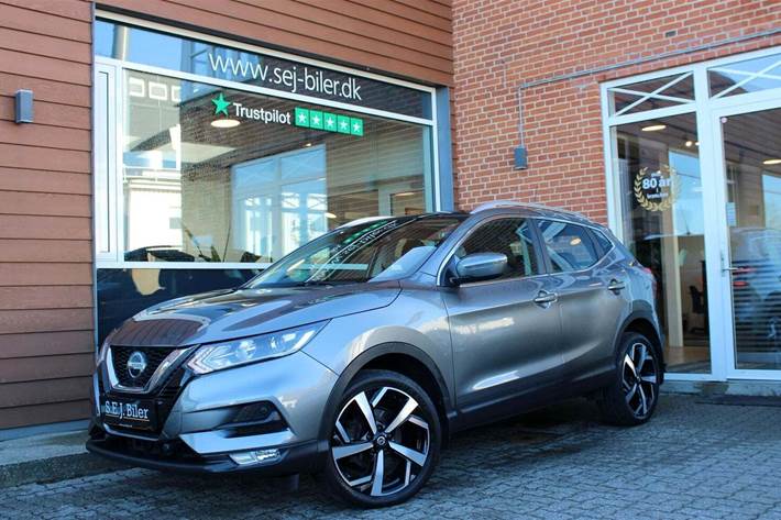 Grå Nissan Qashqai fra 2019