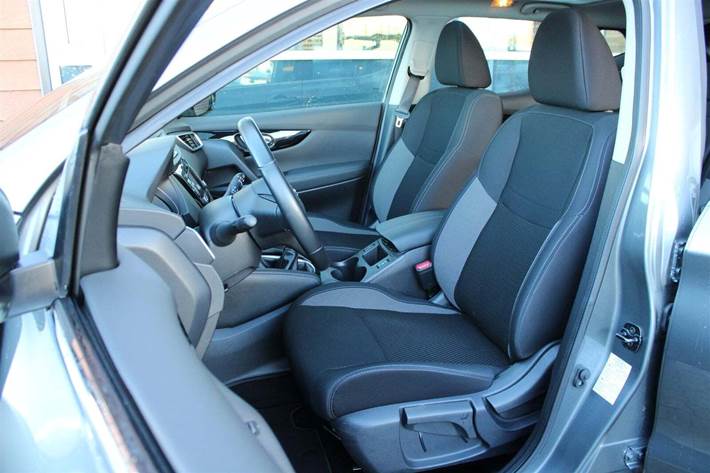 Grå Nissan Qashqai fra 2019