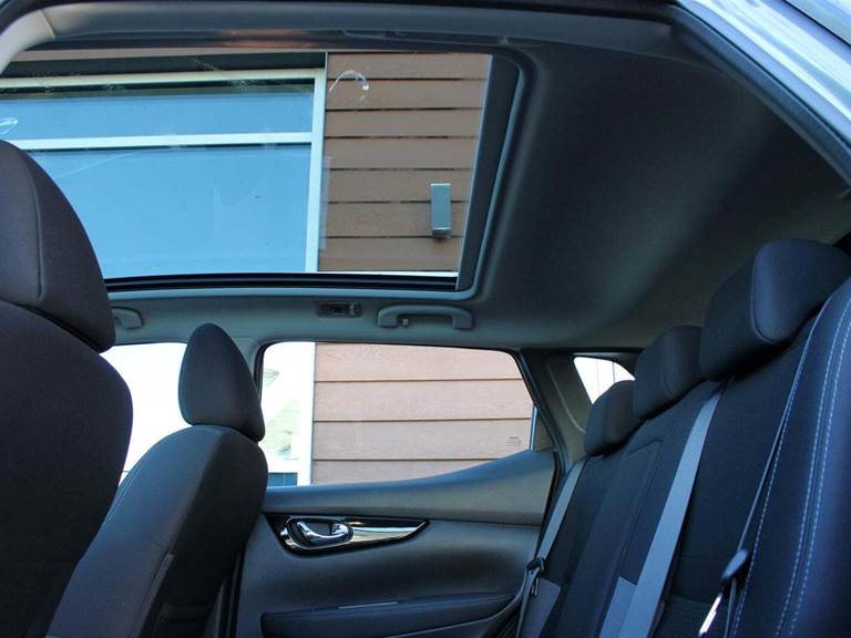 Nissan Qashqai 1,3 Dig-T 140 Acenta