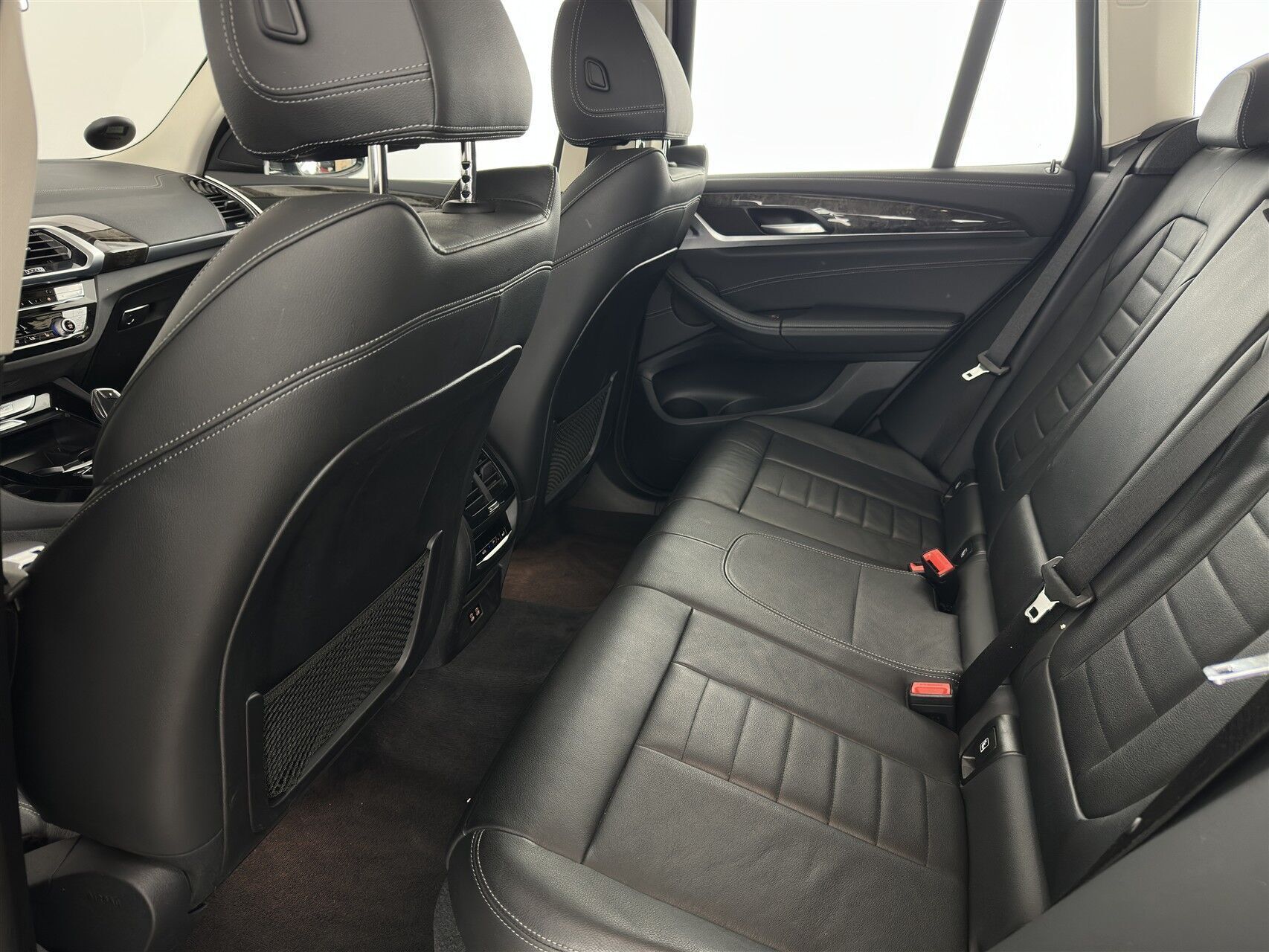 Grå BMW X3 fra 2020