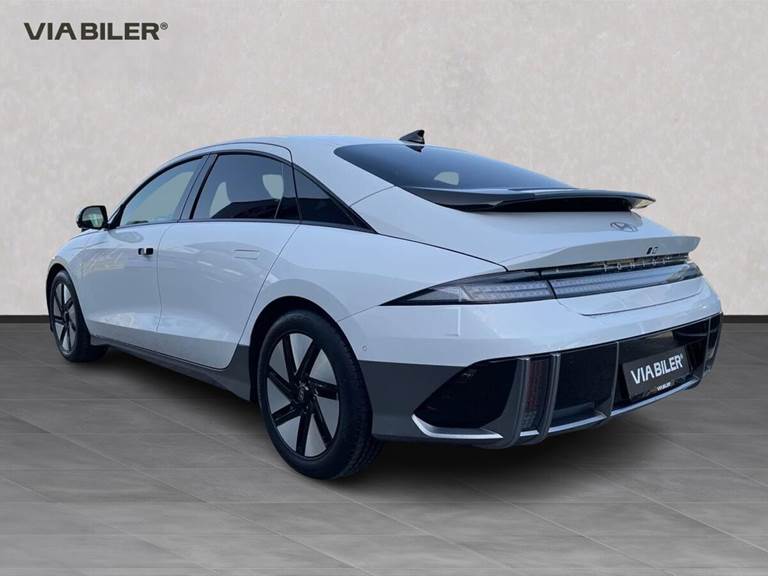 Hyundai Ioniq 6 Electric 77,4 kWh Ultimate 229HK Aut.