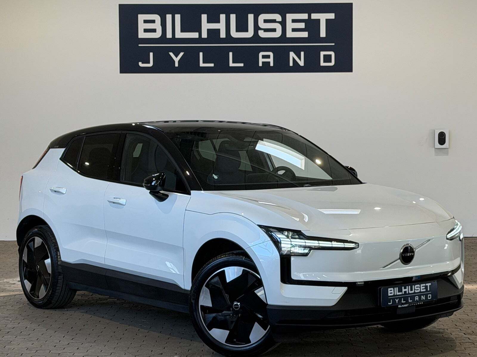 Volvo EX30 Extended Range Plus