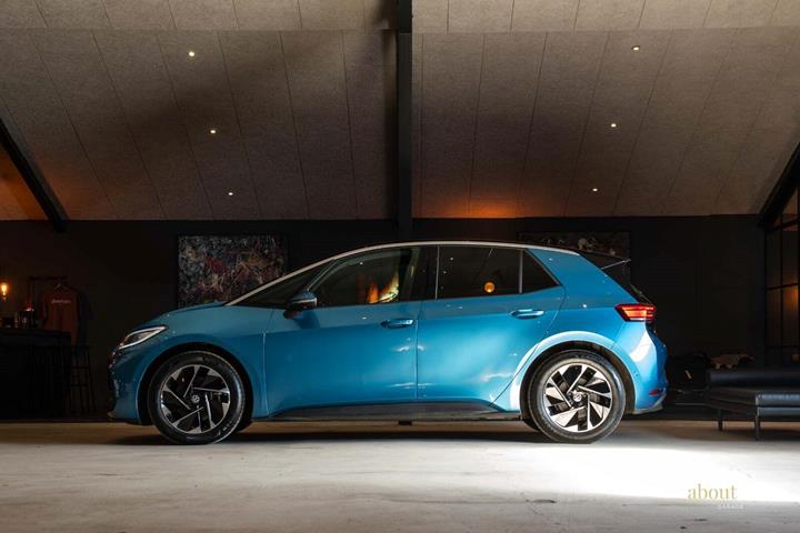 Blå VW ID.3 fra 2025