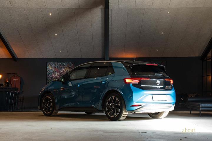 Blå VW ID.3 fra 2025