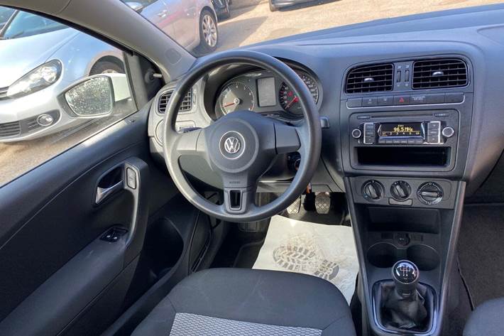 Hvid VW Polo fra 2012