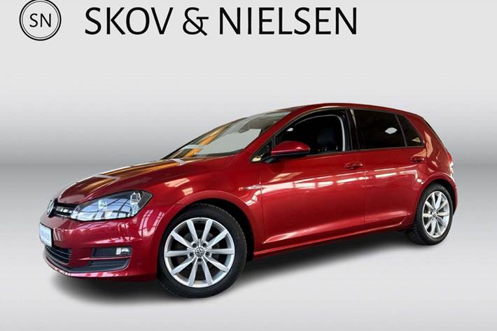 Rød VW Golf VII fra 2014