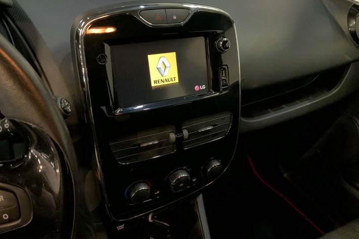 Sort Renault Clio IV fra 2014