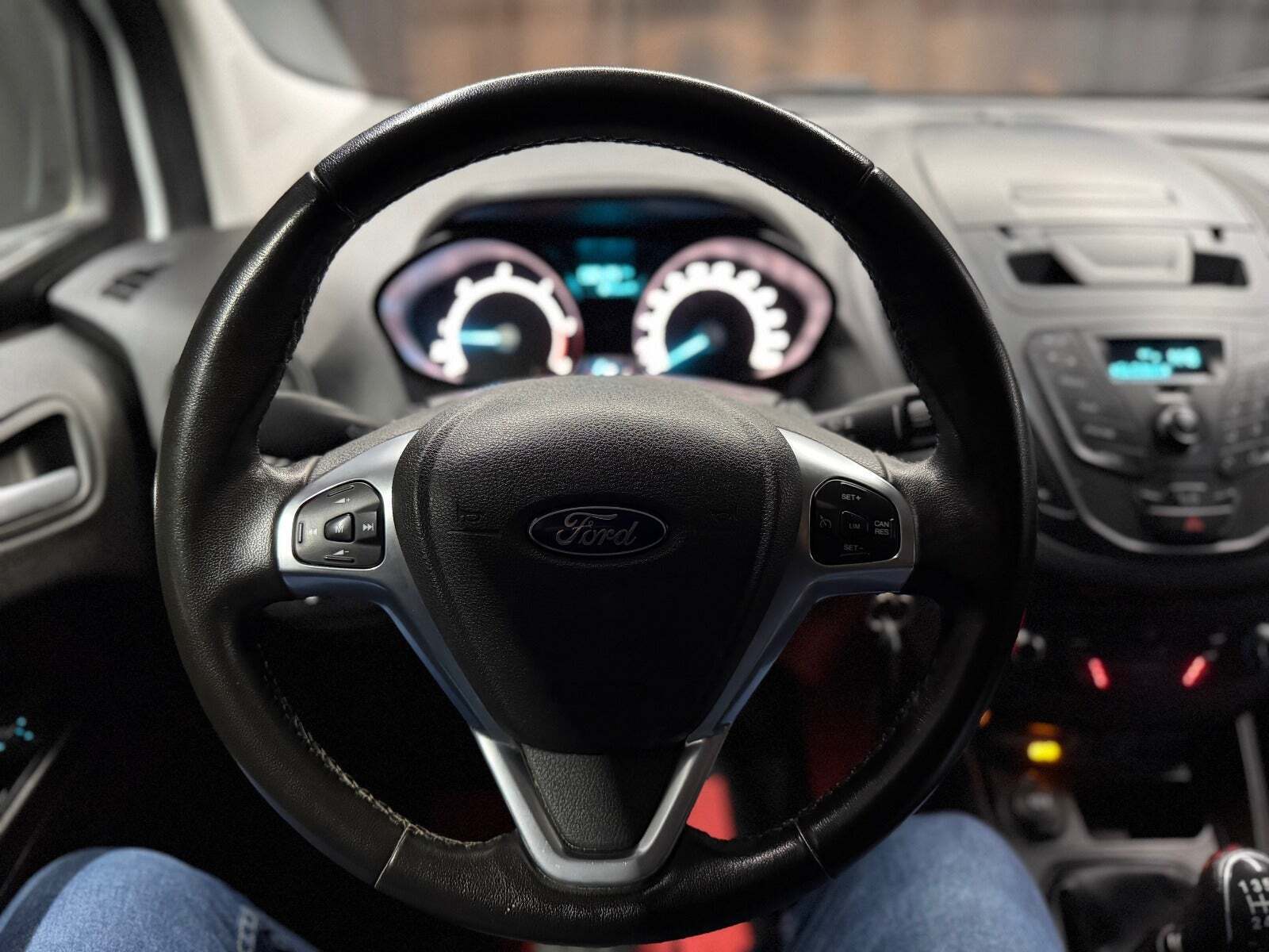 undefined Ford Transit Courier fra 2020