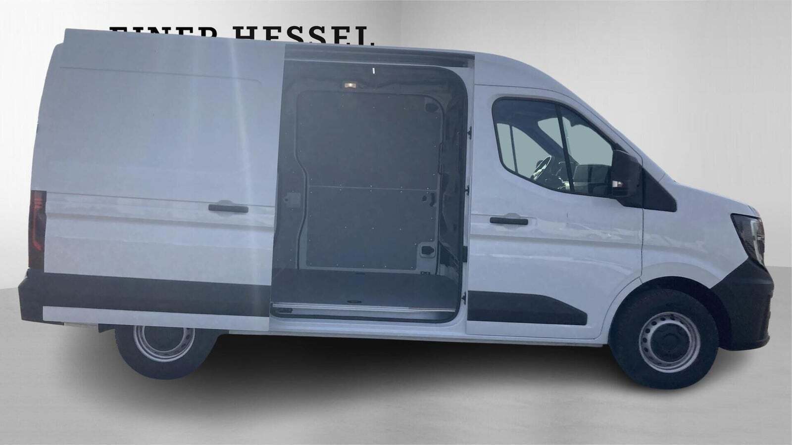 Hvid Renault Master V T33 fra 2025