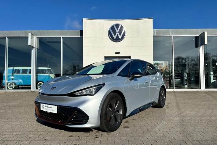 Sølv Cupra Born fra 2022