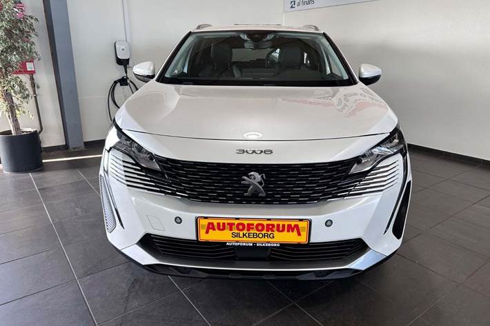 Hvid Peugeot 3008 fra 2022
