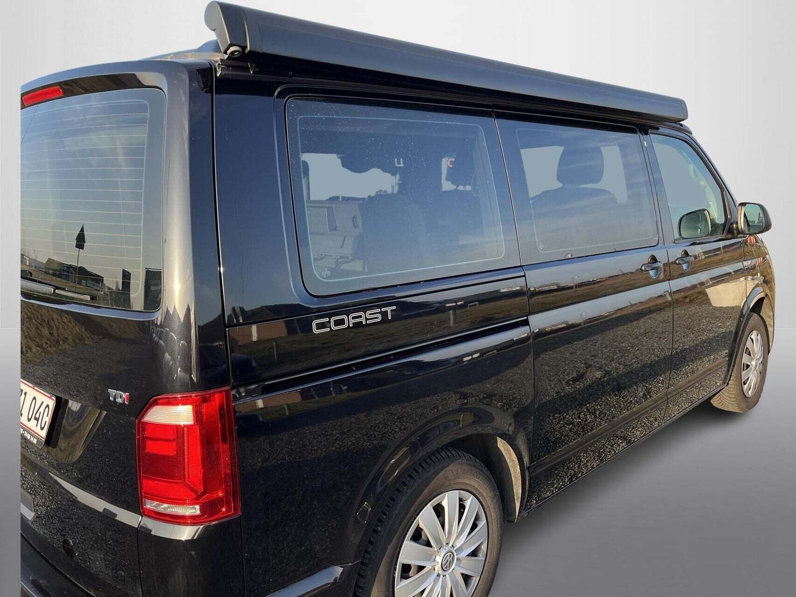 Beige VW California fra 2017