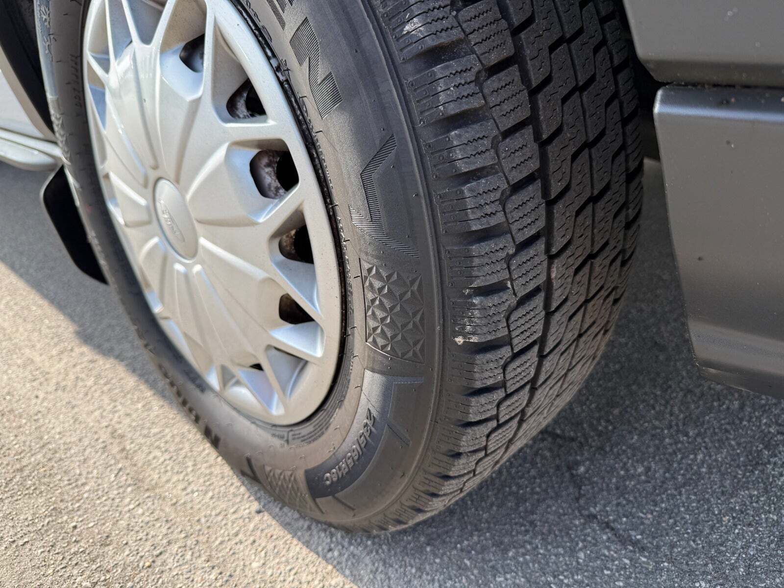 Hvid Ford Transit 350 L3 Chassis fra 2014