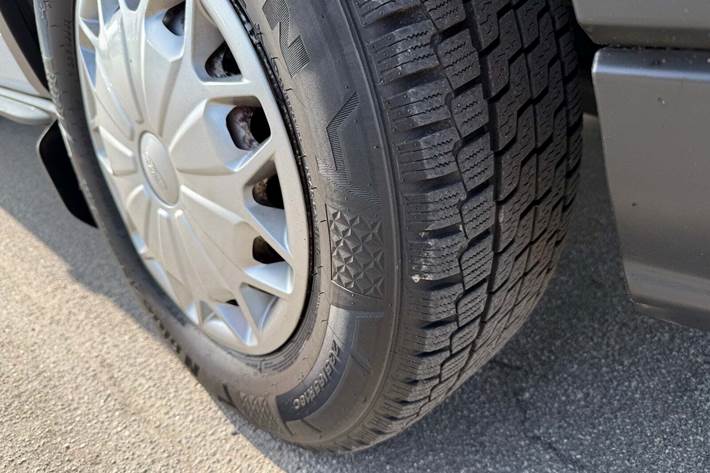 Hvid Ford Transit 350 L3 Chassis fra 2014