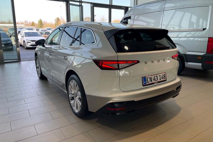 Hvid Skoda Enyaq fra 2026