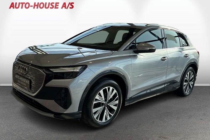 Sølv Audi Q4 e-tron fra 2024
