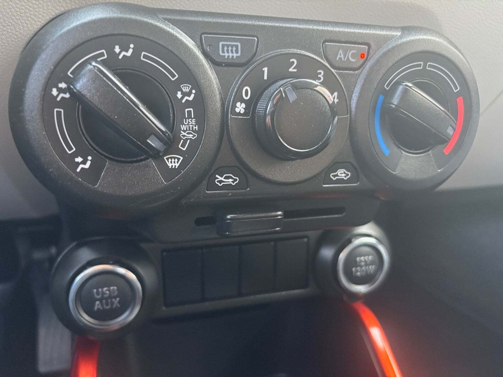 Grå Suzuki Ignis fra 2018