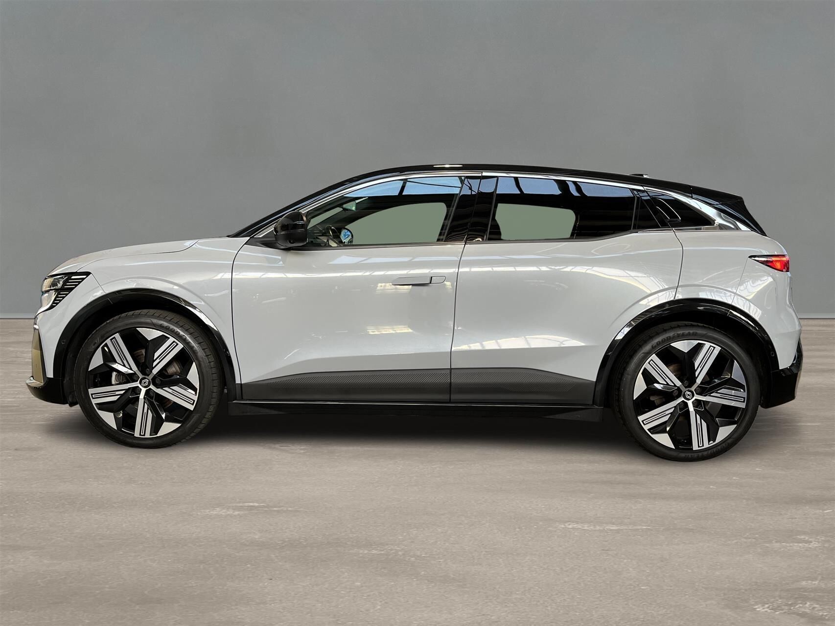 Renault Mégane E-TECH Iconic 220HK 5d Aut.