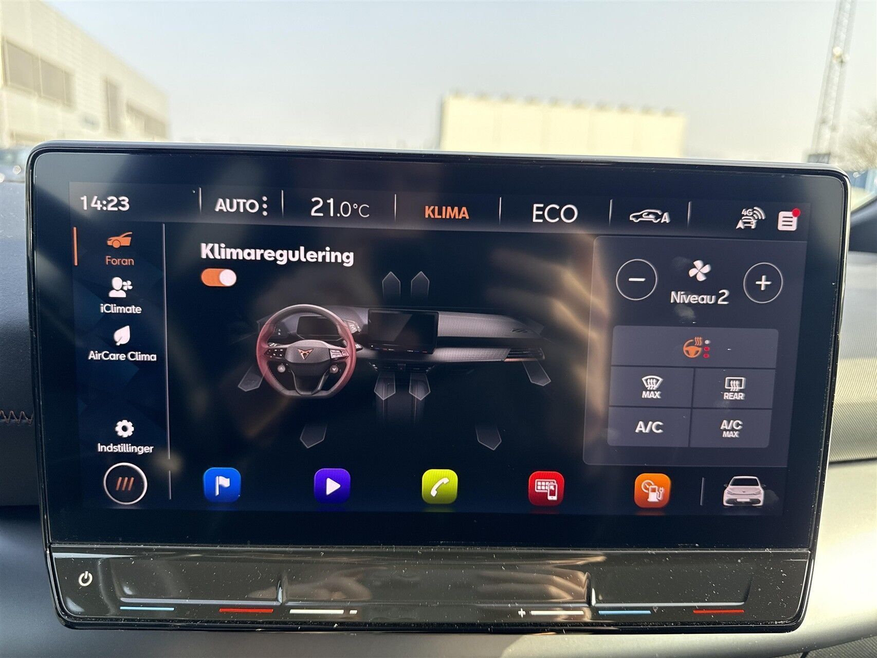 Grå Cupra Born fra 2023