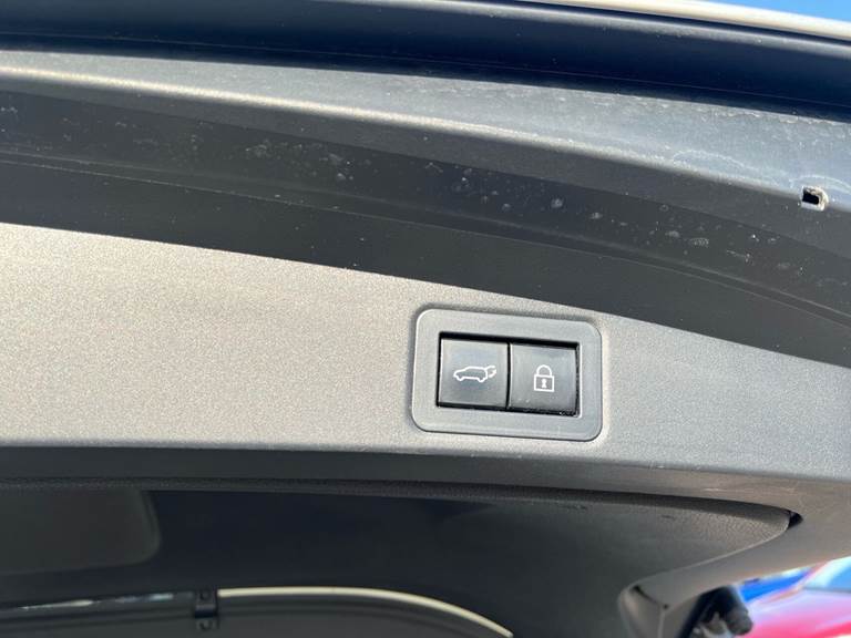 Toyota Corolla 2,0 Touring Sports Hybrid H3 Premium E-CVT 180HK Stc 6g Aut.