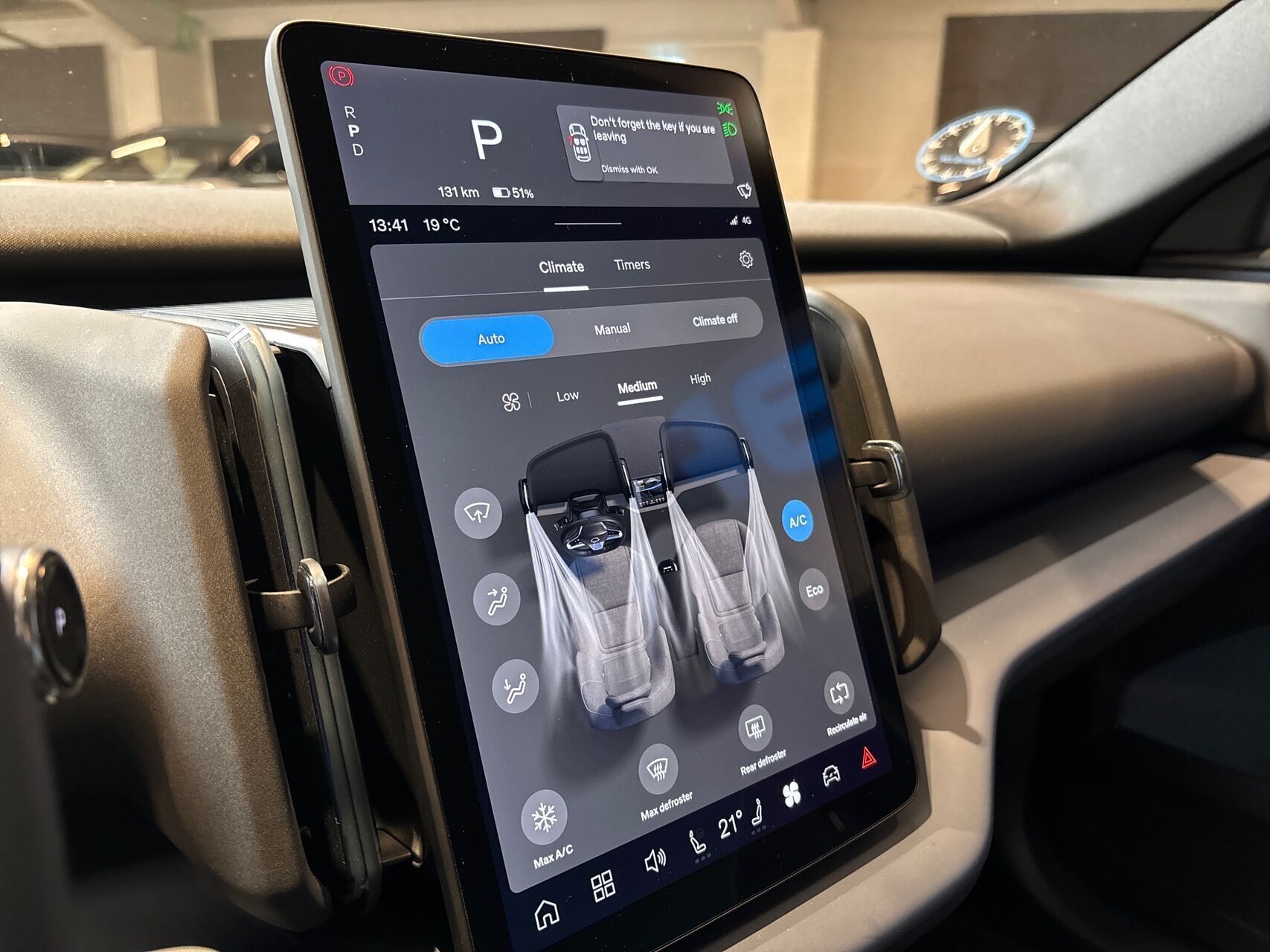 Blå Volvo EX30 fra 2025