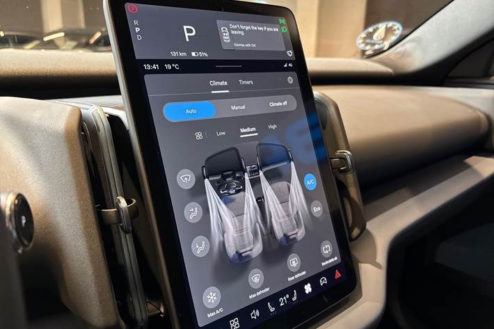 Blå Volvo EX30 fra 2025