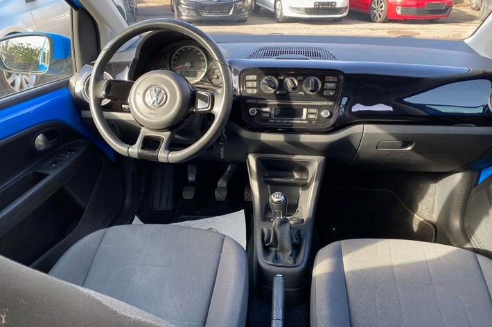 Blå VW UP! fra 2014
