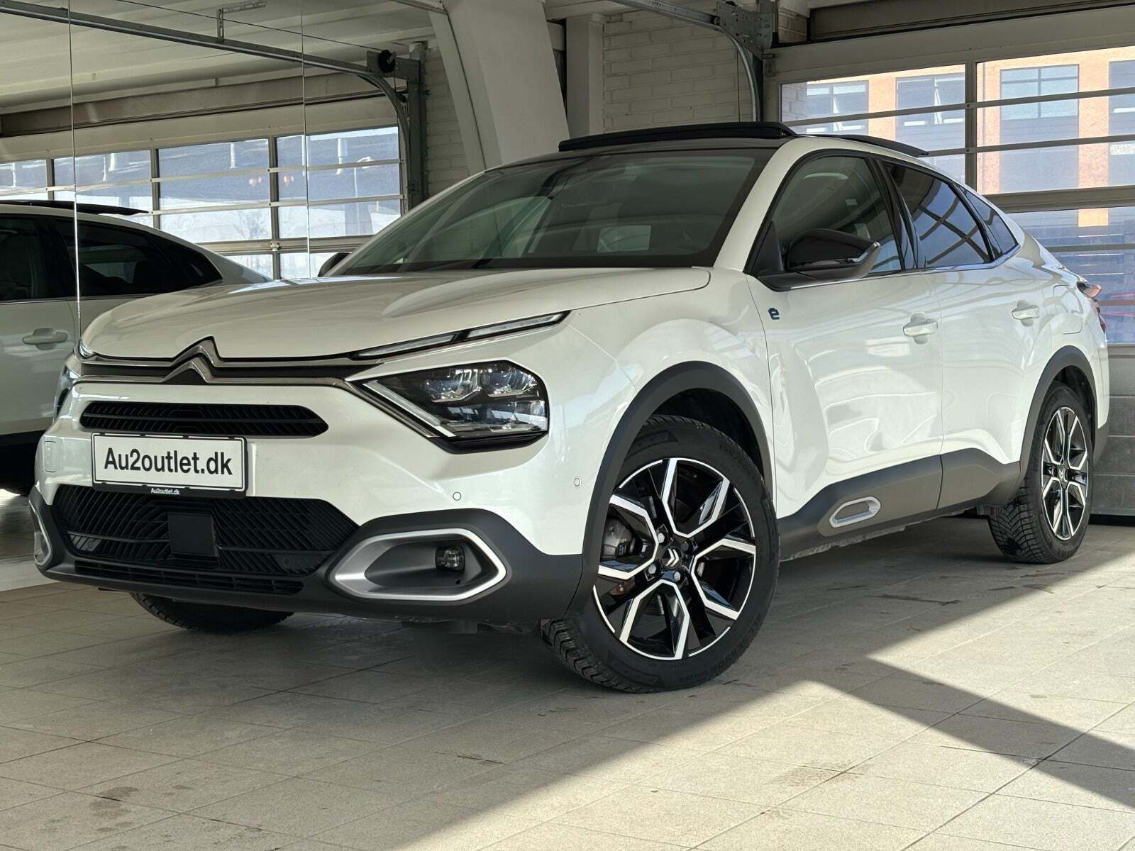 Citroën ë-C4 X 50 Palais Sky