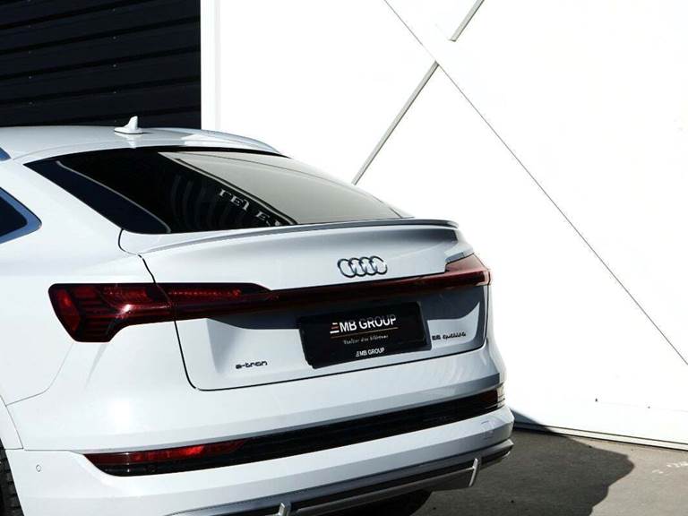 Audi e-tron 55 Advanced Sportback quattro