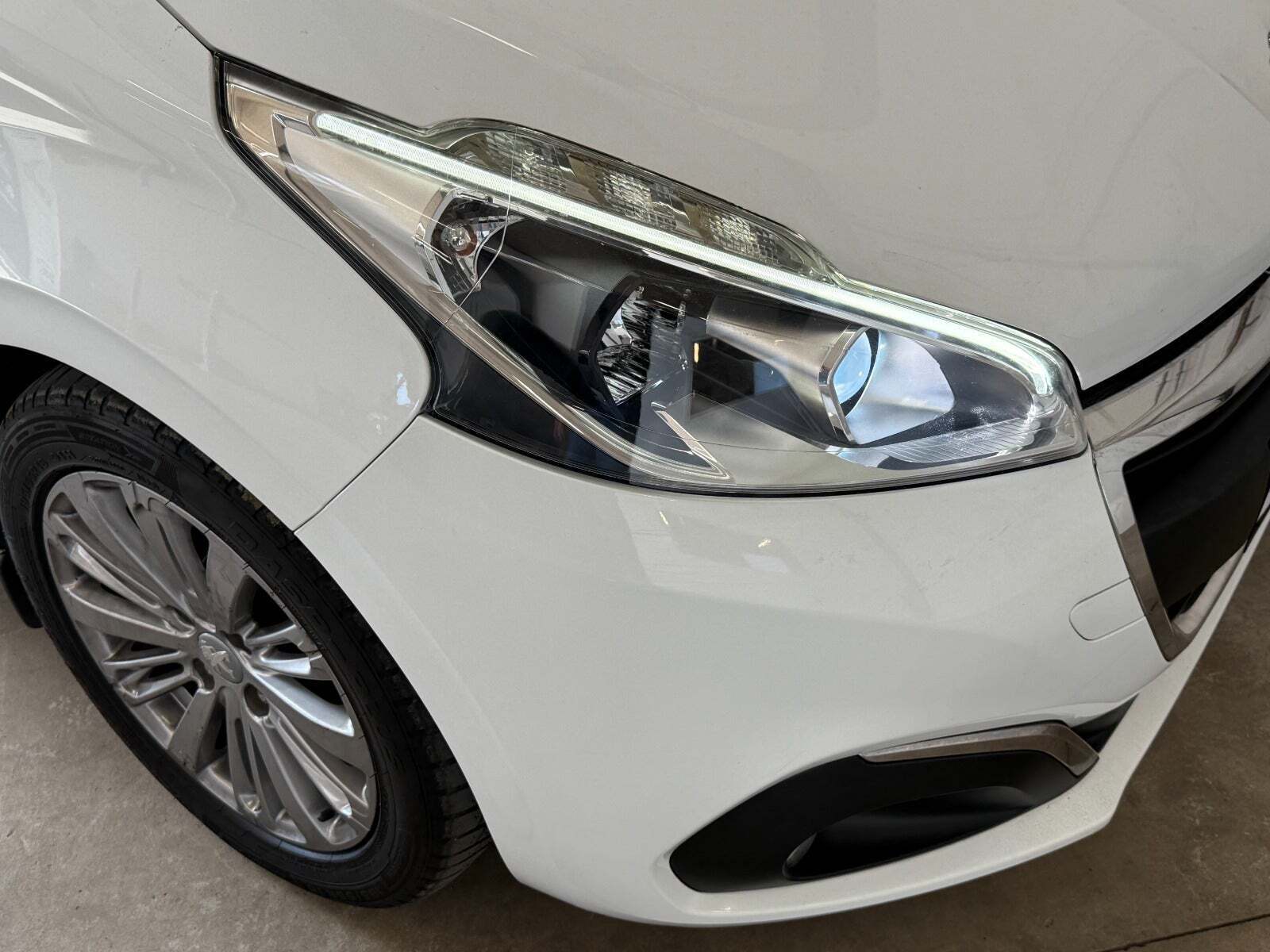 Peugeot 208 1,6 BlueHDi 100 Active