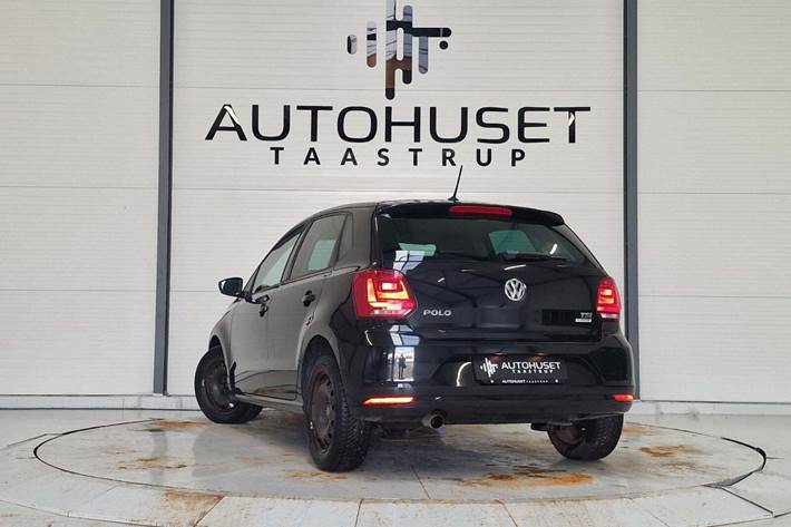 Sort VW Polo fra 2015