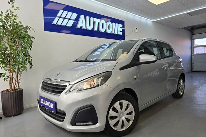 Sølv Peugeot 108 fra 2014