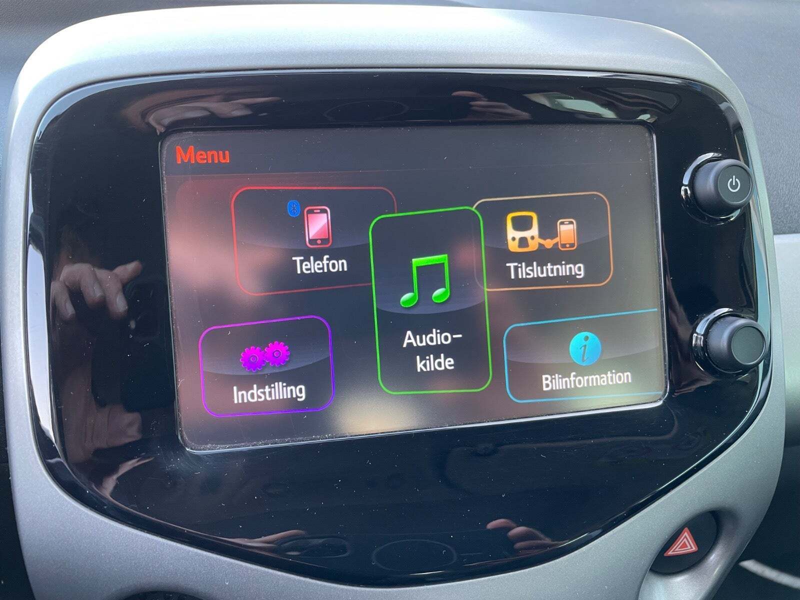 Hvid Toyota Aygo fra 2015