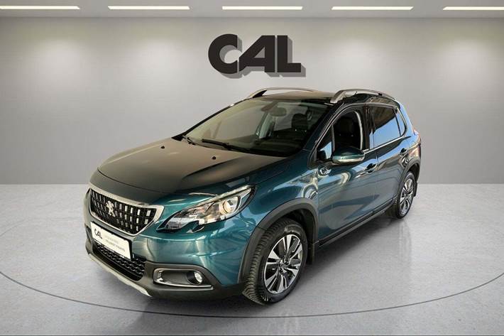 Blå Peugeot 2008 fra 2017