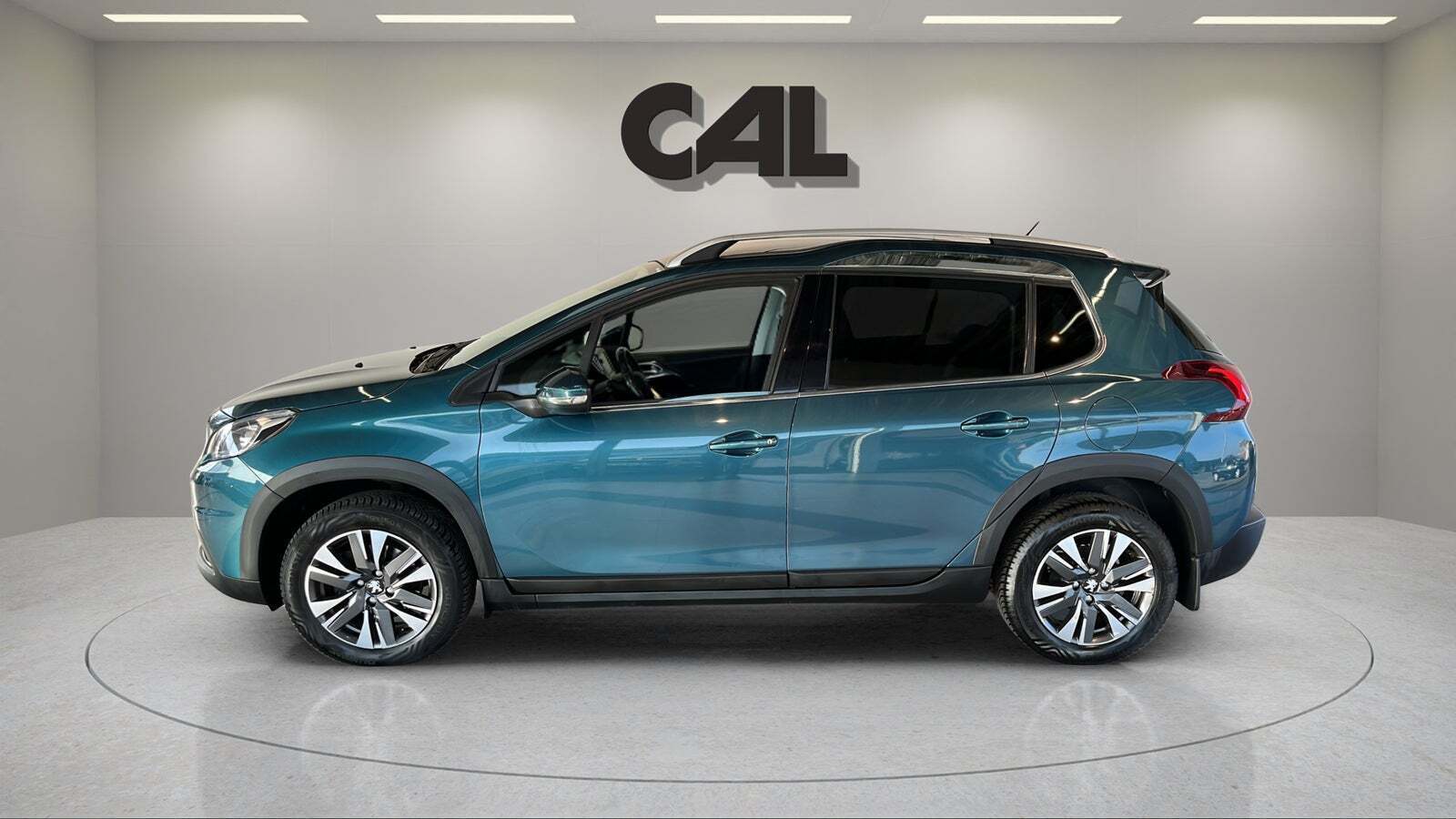 Peugeot 2008 1,2 e-THP 110 Desire Sky EAT6