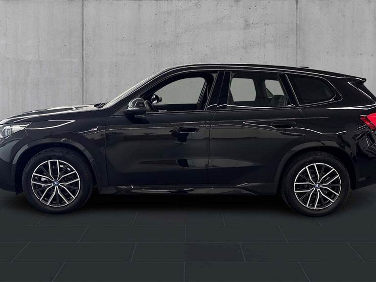 BMW iX1 eDrive20 M-Sport
