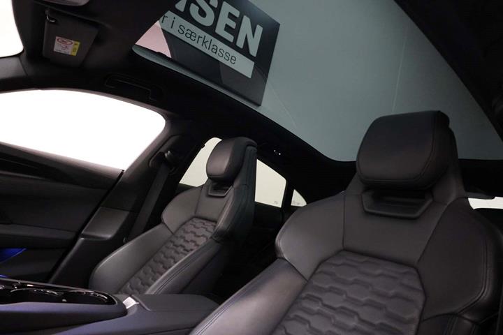 Sort Audi e-tron GT fra 2021