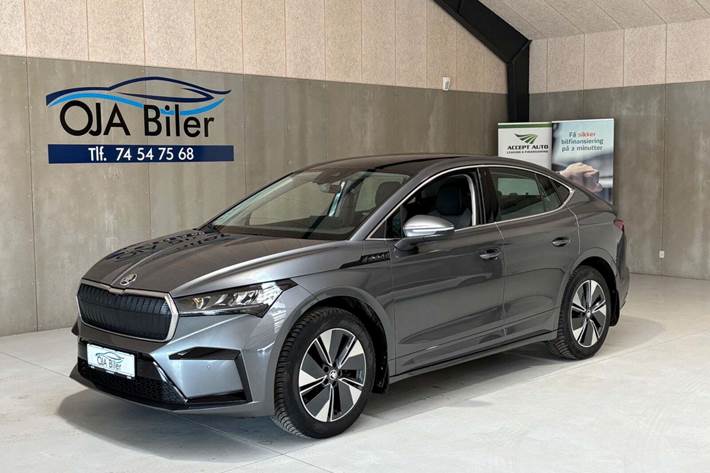 Grå Skoda Enyaq fra 2023