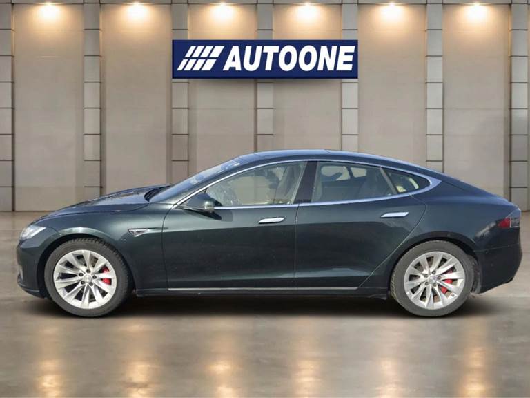 Tesla Model S 85