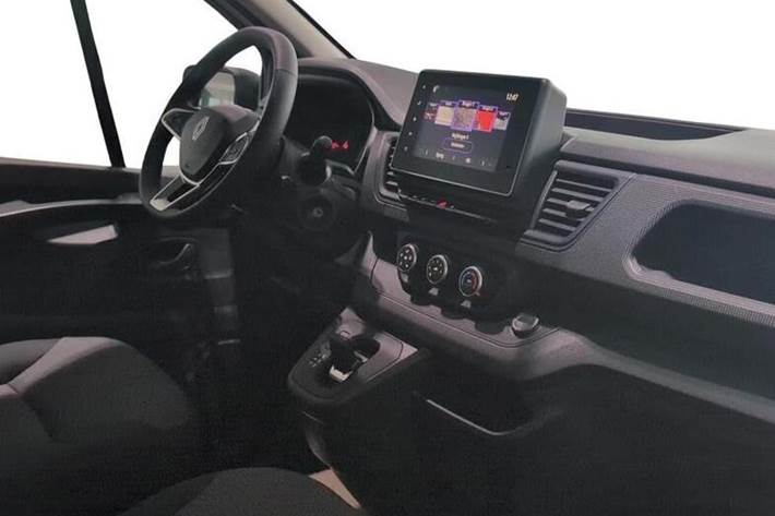 Hvid Renault Trafic fra 2025