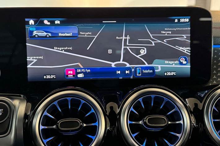 Hvid Mercedes EQB250+ fra 2025