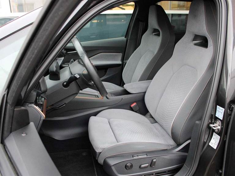 Cupra Born 77 e-Boost Dinamica Pack