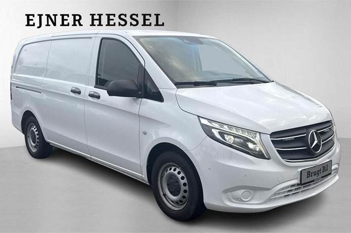 Hvid Mercedes Vito 114 fra 2021
