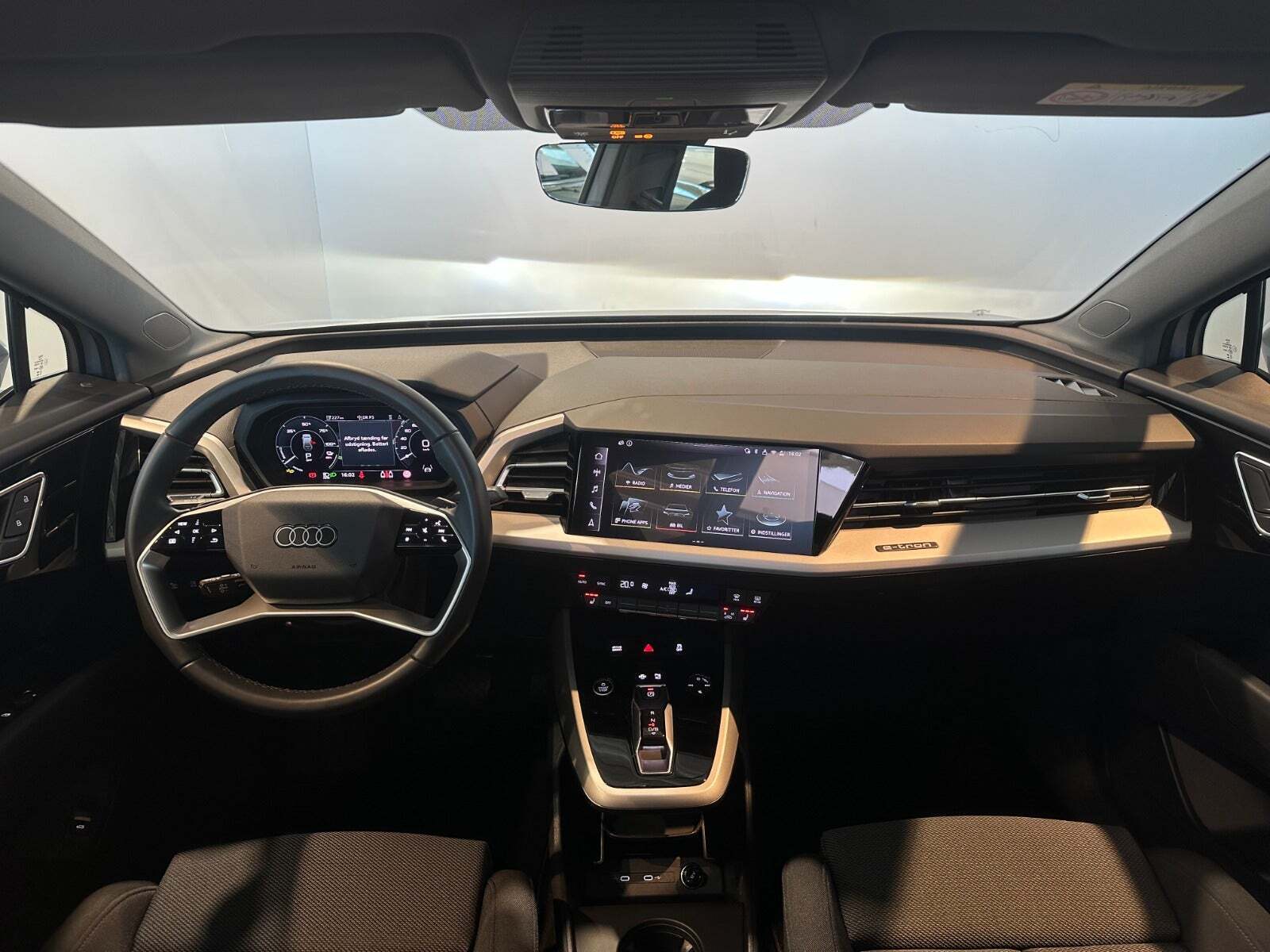 Audi Q4 e-tron 45 quattro