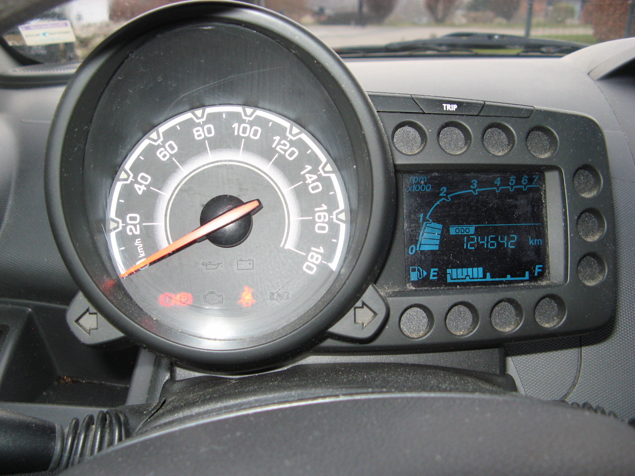 Sort Chevrolet Spark fra 2011