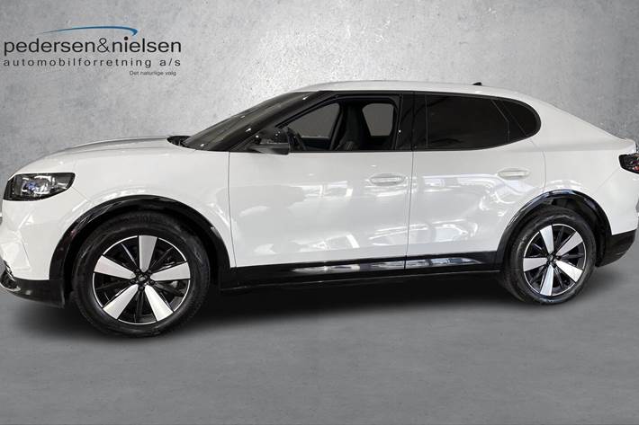 Hvid Ford Capri fra 2024