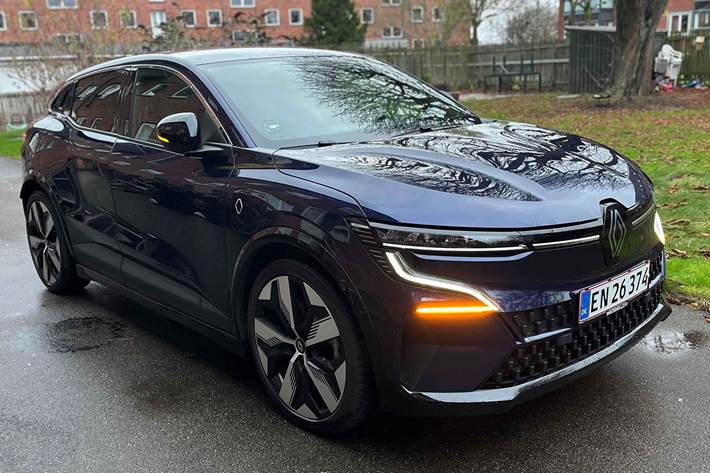 Blå Renault Mégane fra 2022