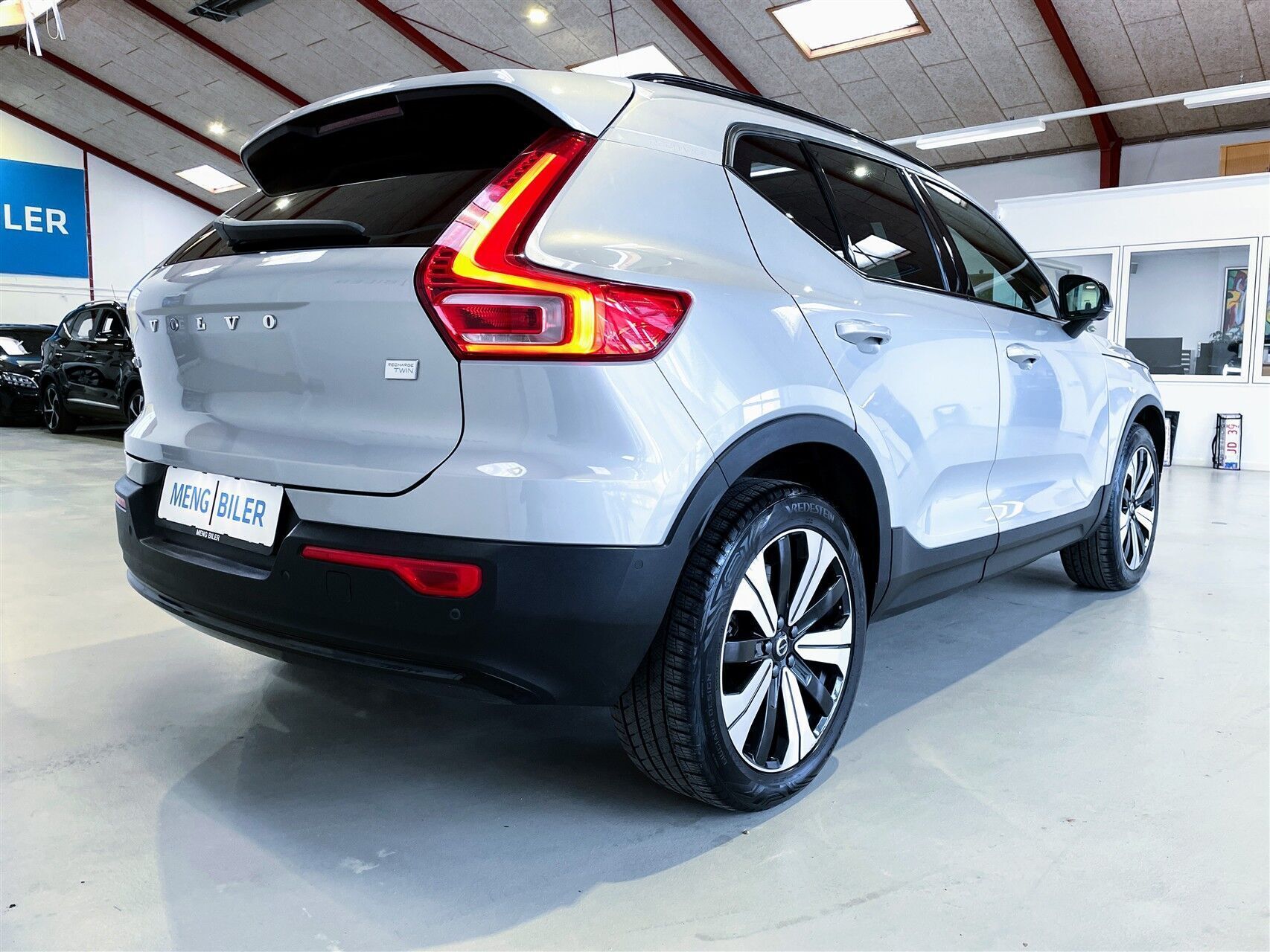 Volvo XC40 P8 Recharge Twin Ultimate AWD 408HK 5d Aut.